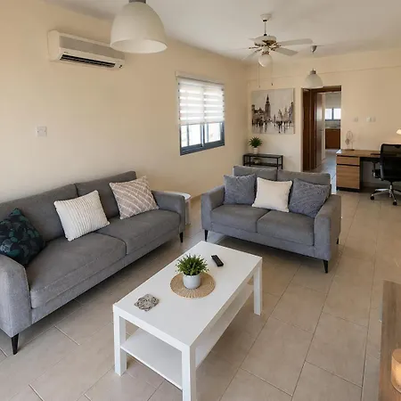 Paradise Complex - Larnaca Villa