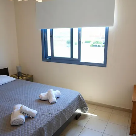 Paradise Complex - Larnaca